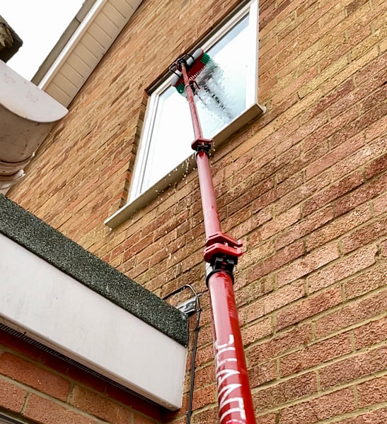 The Benefits of Water Fed Pole Window Cleaning